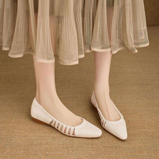 【预售5天】巨好穿法式单鞋女浅口春夏季方头低跟平底粗跟真皮编织软底凉鞋女NX&S3114 商品图3