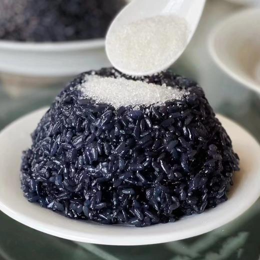 【米面精选】宜兴乾红乌米饭 黑系传统美食 宜兴地标 非遗传承人手工制作 古法自然 天然南烛汁+上好糯米 48小时的慢浸 九次蒸晒 米粒油亮 软糯回甘 商品图4