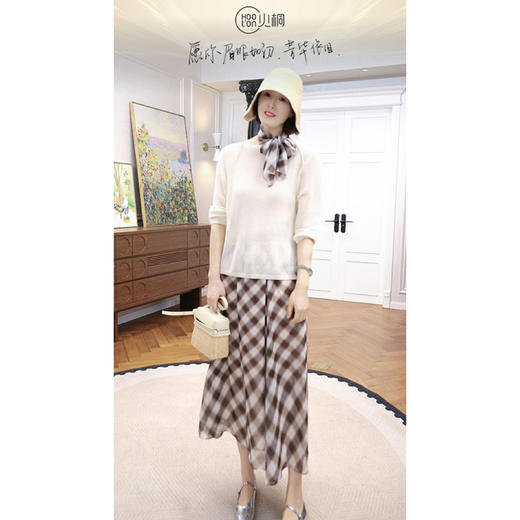 火桐hooton 南洋假日 格纹桑蚕丝丝巾 商品图2