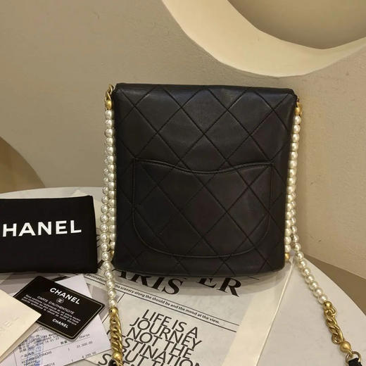 Chanel  黑金 菱格纹 牛皮 小号 珍珠 流浪包 商品图1
