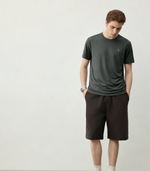 💧黑科技凉感面料，【NECHEER柏奥玛桑蚕丝圆领短袖T恤1319】NECHEER专柜同品质！ 含真实桑蚕丝，上身瞬间凉飕飕❄️ 版型微弹显瘦，塞进西裤里都不鼓包！ 商品图6