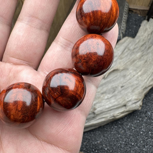 【青山 特价】2.0*12颗-5星带瘤疤，小特紫檀手串 商品图3