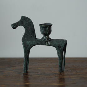 【苏州】欧洲中古青铜马型雕塑烛台