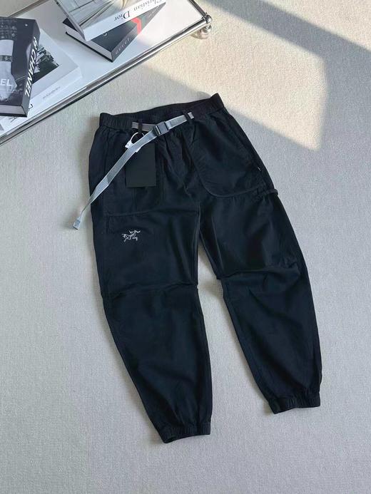 F040757男女同款直筒宽松舒适冲锋裤军事风迷彩工装束脚裤 商品图4