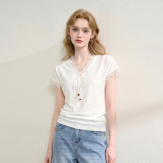 西遇韩系时尚蕾丝2026夏新款拼接短袖T恤v领花边正肩舒适透气上衣H0060231 商品图4