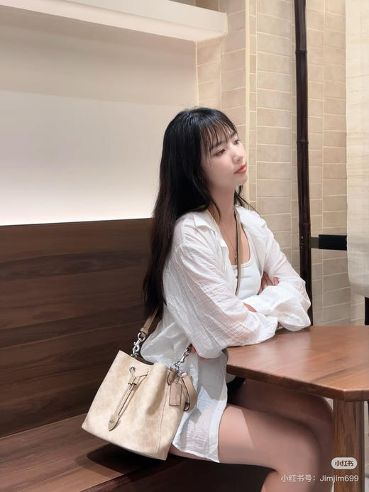 代购级 蔻驰𝐜𝐨𝐚𝐜.𝐡 𝗥𝗼𝘄𝗮𝗻𝗕𝘂𝗰𝗸𝗲𝘁
发财水桶包 商品图0