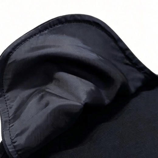 row家小黑裙。自己备注号码。 商品图7