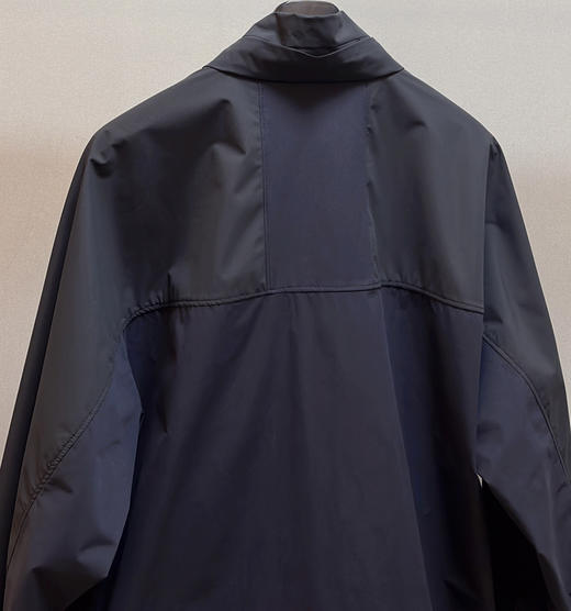 47-11 韩国尾单 两棵树 男士撞色软壳外套 春夏冲锋衣 轻柔轻薄 抗风挡雨 可拆卸连帽 商品图7