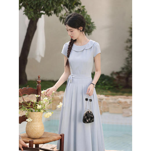 鹿向南【0410/20:00新品前1小时7折限量100件】法式蓝色连衣裙女 商品图4