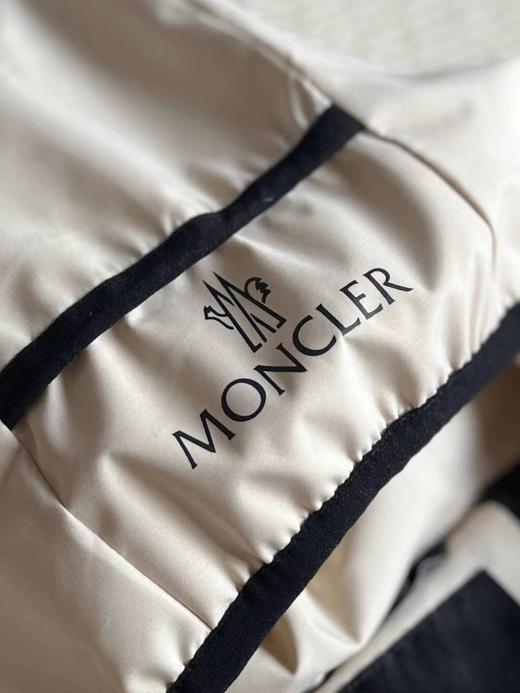 F040701春季新品男子商务简约大方防风防水舒适透气柔软亲肤夹克长袖外套 商品图10