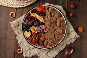 古法无添加果肉酸梅粉 精心挑选每一颗果肉 独家秘制配方，古法熬制 纯手工，零添加 冲泡简单，无需蒸煮，冷热水冲饮皆可