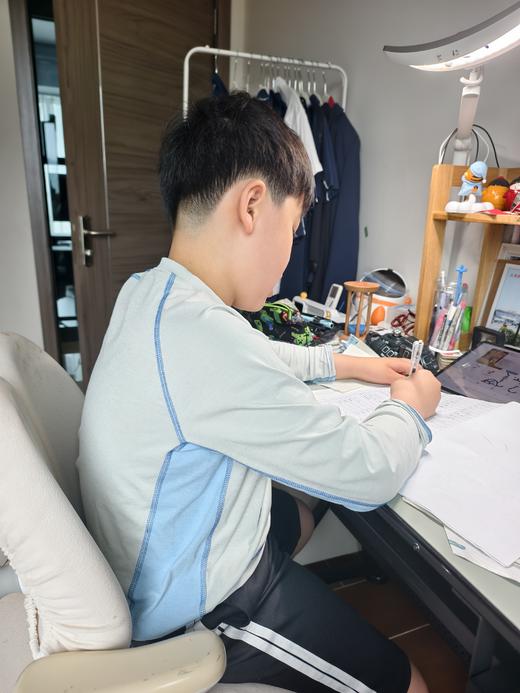 爆款特价❗️宣纸速干，防晒UPF50+！49.9两件！两件起拍，一件不发/春夏季新款儿童宣纸衣长袖T中大童防晒吸湿排汗运动上衣【爆款预售3-5天发货】 商品图4