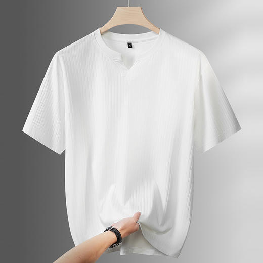 【DPF】大依优型大码男装夏季冰丝v领短袖T恤纯色潮流百搭休闲宽松上衣 商品图1