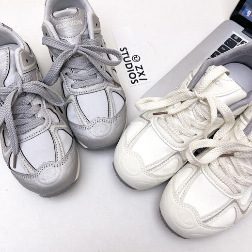 山系小弯月休闲鞋阿甘鞋 商品图1