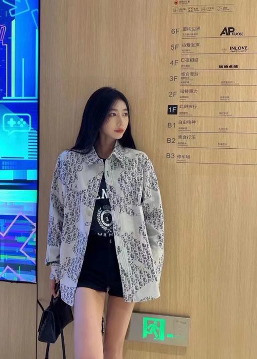 F040723春季新款满印涂鸦水洗牛仔衬衫男女同款休闲上衣外套 商品图11