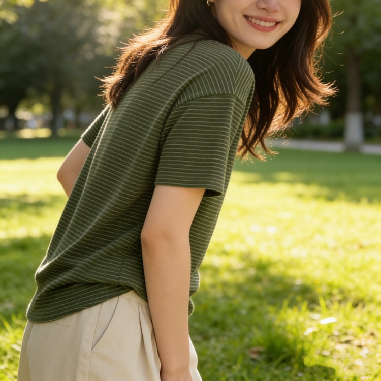 品牌直发-【银泰品牌牧梵希橄榄绿T 】显白显气质 上身显瘦【3-5天内发货】