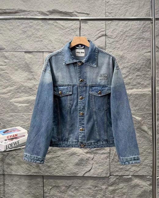 F040712春夏季新款复古水洗牛仔字母贴布绣拼色牛仔夹克长袖外套 商品图0