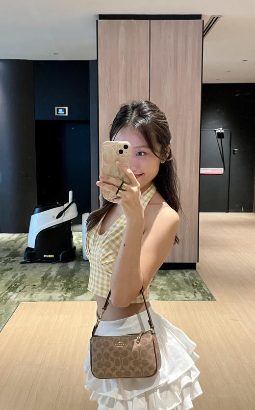 代购级 蔻驰𝗰𝗼𝗮𝗰.𝗵 𝗻𝗼𝗹𝗶𝘁𝗮𝟭𝟵麻将包 商品图1