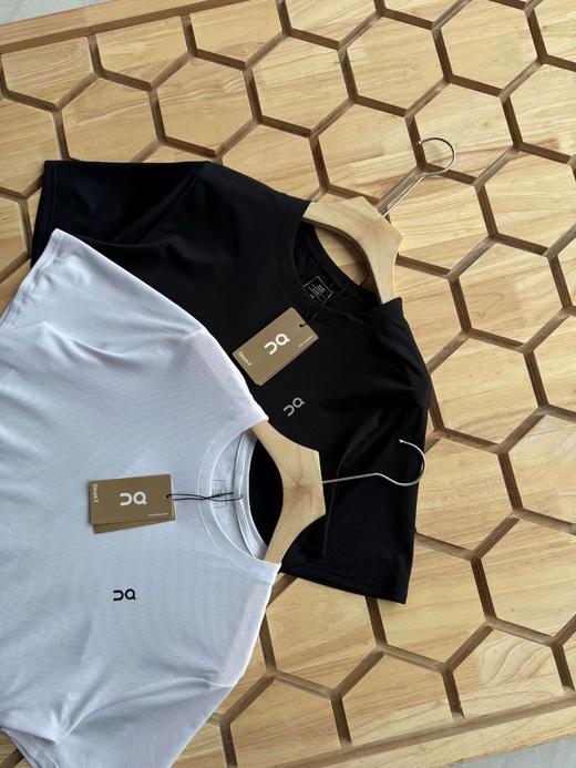 F040758春夏新品女款休闲运动网球透气弹力开叉短袖T恤 商品图3