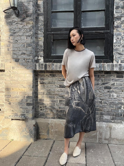 【丝麻之美】噢蜜ooomeooo腰部收褶遮肉显瘦T“送真丝丝巾” 商品图1