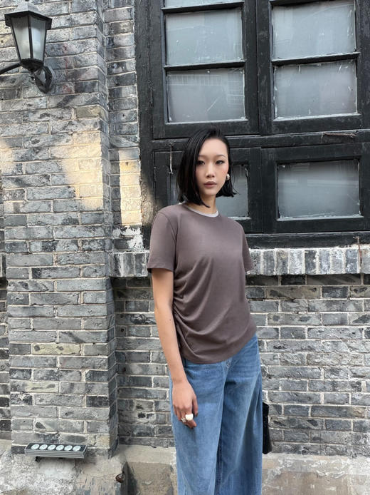 【丝麻之美】噢蜜ooomeooo腰部收褶遮肉显瘦T“送真丝丝巾” 商品图3