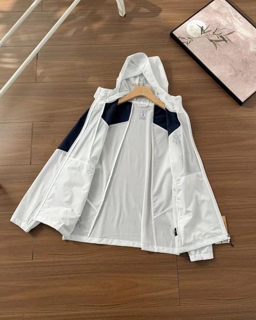 F040761夏季新款连帽防晒衣户外休闲大码透气防晒外套 商品图6