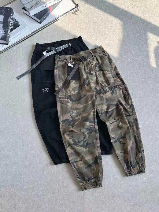 F040757男女同款直筒宽松舒适冲锋裤军事风迷彩工装束脚裤 商品图0