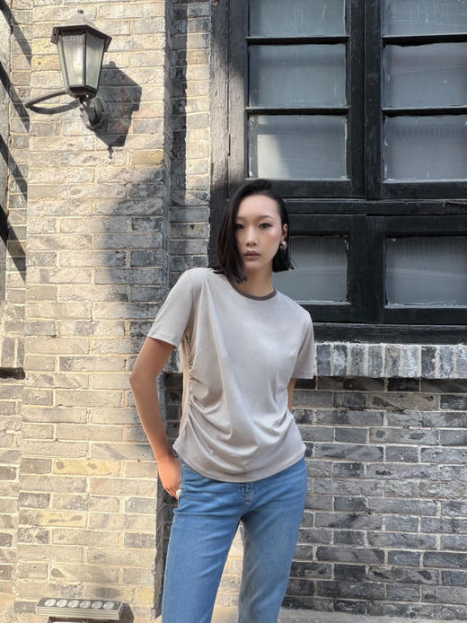 【丝麻之美】噢蜜ooomeooo腰部收褶遮肉显瘦T“送真丝丝巾” 商品图11