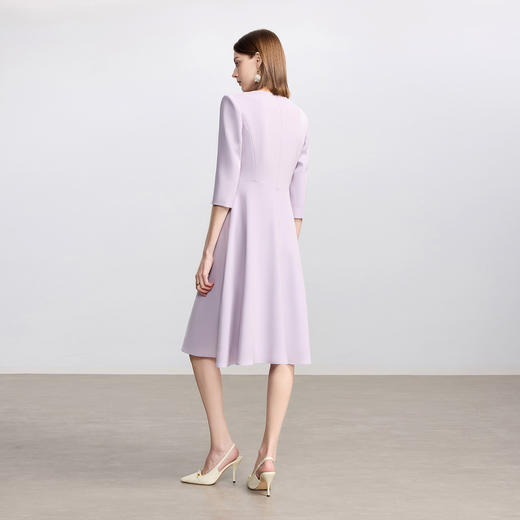 IWY/浪漫紫色连衣裙春季新款收腰显瘦a字裙高端医美工作服Q1432 商品图4