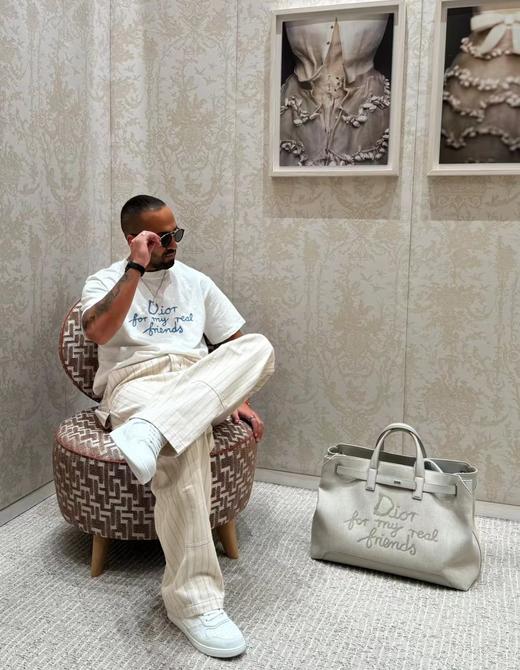 F040715夏季新款双纱面料草写手写刺绣字母印花情侣圆领短袖T恤 商品图12