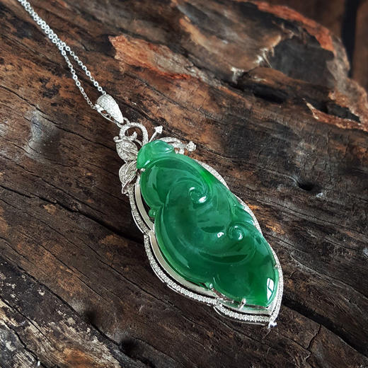 【天然正品】A货翡翠AU750收藏级白金豪镶钻镶天然细腻糯冰种满绿如意（万事如意）翡翠吊坠项链60.7*24.6*9.6MM（皆取最大值）141125AH17 商品图4