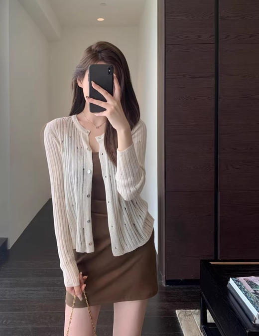 🍦挖到宝了！！🥳【子载记忆天丝亚麻开衫205-311】 谁懂啊！这件春夏天丝亚麻开衫直接把“空调穿在身上”🥶 ▫️天丝加持，柔滑触感像融化的冰淇淋 商品图0