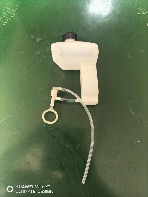 【货号04386】16寸双电池包锂电电链锯油壶油泵自动打油泵电链锯配件临海款16寸油壶 商品图1