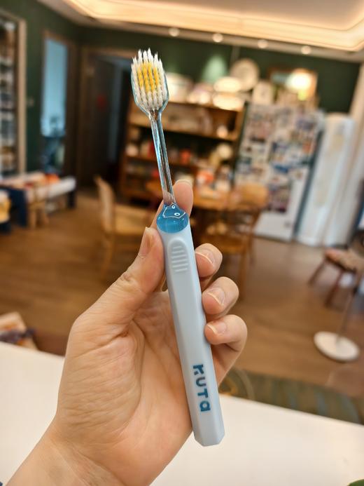 【限时活动】KUTA成人手柄牙刷s8宽薄刷头48孔高密专业清洁高透（清洁力选劲洁，柔软选云柔！） 商品图5