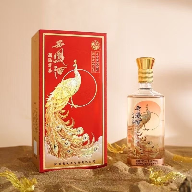 2024年西凤酒酒海窖龄，52度绵柔凤香，整箱6瓶×500ml，优势现货。西凤总厂核心产品，包装精致，凤香绵柔。