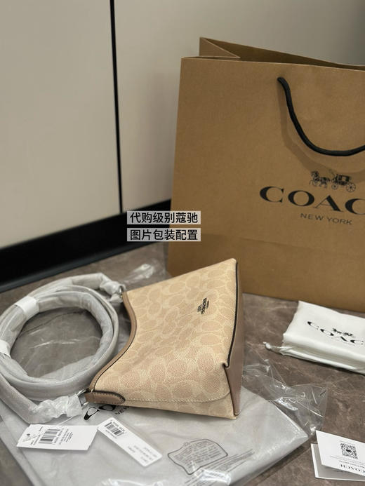 代购级 蔻驰𝗰𝗼𝗮𝗰.𝗵 𝗺𝗶𝗻𝗶 𝗵𝗼𝗯𝗼流浪包 商品图7