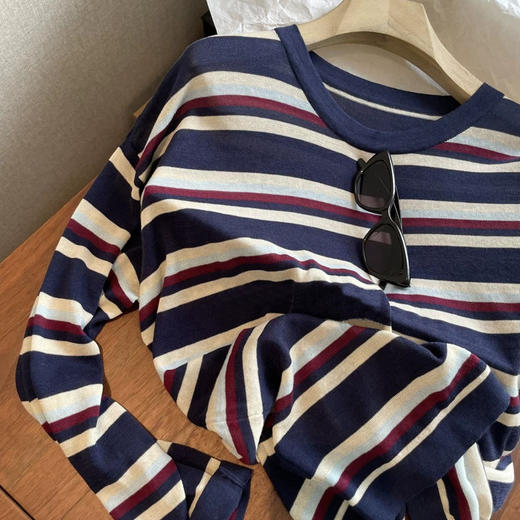 自然而然的美感好上头！2026真丝棉麻细条纹宽松显瘦长袖针织衫！ 商品图0