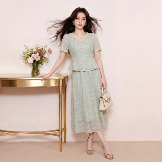 奢姿大码女装2026夏季减龄提花V领两件套胖妹妹花边名媛风套装9962954545 商品图1