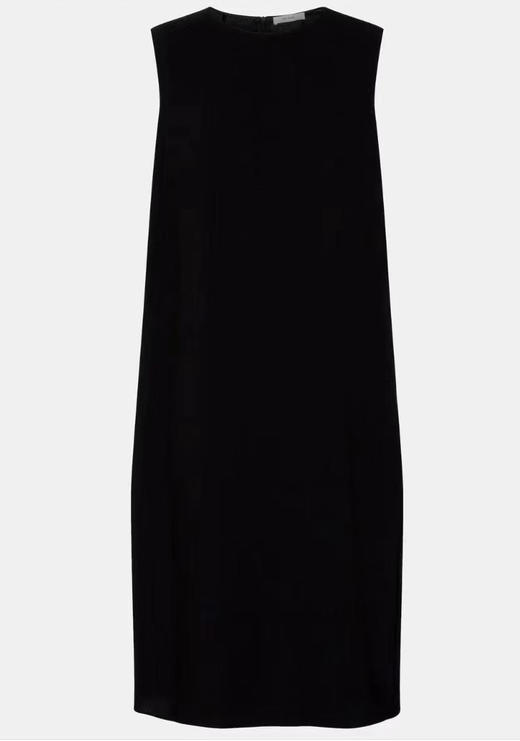 row家小黑裙。自己备注号码。 商品图0