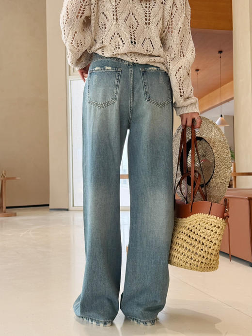 2604204    烫钻点缀 直筒牛仔裤 商品图4