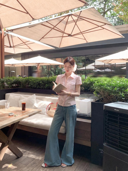 <曾小咸推荐>4.8现货秒杀 ！微信超特价！韩系短袖衬衫 日常169.99 立减100 秒杀69.99！！ 商品图5