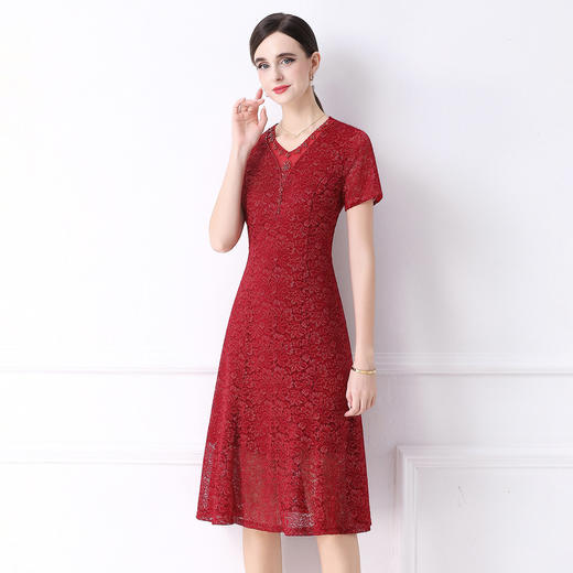 「高货deo」全新升级【铂金会员477/天猫639/差价162】(05223)洛诗琳法式轻奢钉珠连衣裙2026新款气质蕾丝收腰鱼尾裙 商品图0