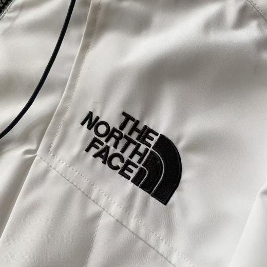 【cb1】新款春款情侣连帽时尚刺绣冲锋夹克/外套！！ 商品图3