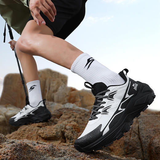 奥特莱斯联名龙狮戴尔户外运动鞋 透气 轻量 抓地 防滑 商品图1