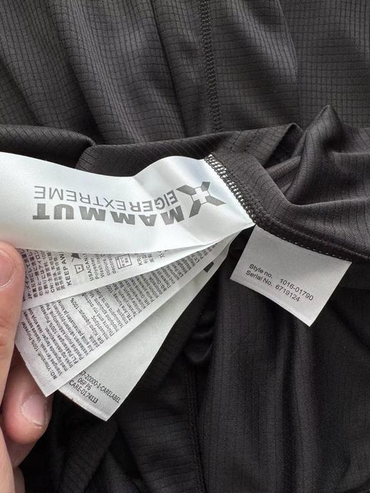 F040703夏季新款户外防晒轻量轻薄舒适亲肤速干透气长袖T恤 商品图8