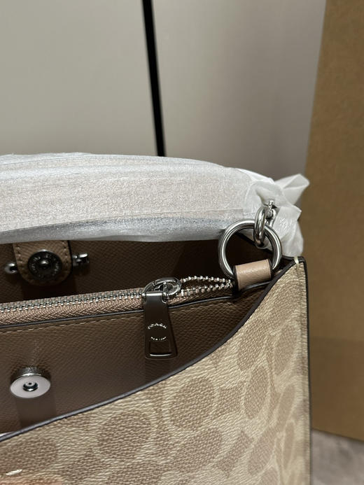 代购级 蔻驰𝗰𝗼𝗮𝗰.𝗵 𝗺𝗼𝗹𝗹𝗶𝗲𝟮𝟮茉莉水桶 〰️ 商品图5