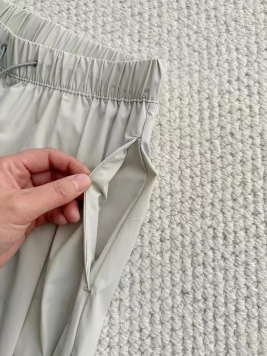 F040706春季新款健身运动休闲简约百搭宽松女士梭织阔腿裤长裤 商品图4