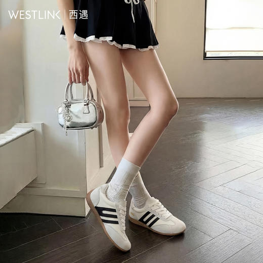 西遇复古德训鞋女2026新款春季运动休闲阿甘鞋舒适不累脚软底板鞋V0566349 商品图3