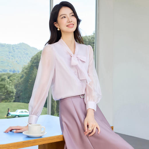 IWY/紫色衬衫套裙窗边紫藤淡紫蝴蝶结衬衫A字裙套装通勤显瘦气质女神 25B785+25S795 商品图1