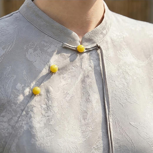 PALUOPO/PL文静雅致重磅桑蚕丝新中式立领斜襟暗纹纯色T恤ES2F0213Z帕罗 商品图6